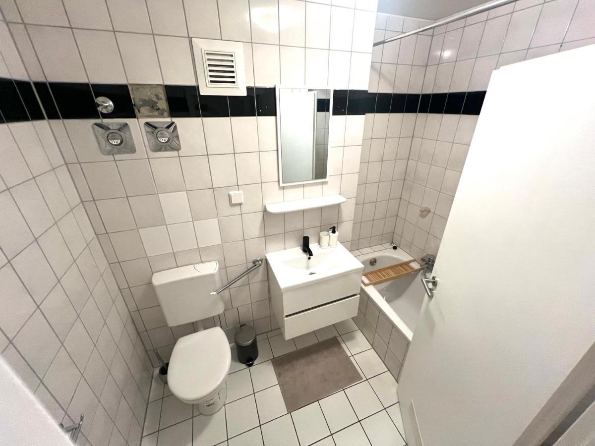 Moderne Ferienwohnung In Leimen Mit Balkon, Wehome Komfort المظهر الخارجي الصورة
