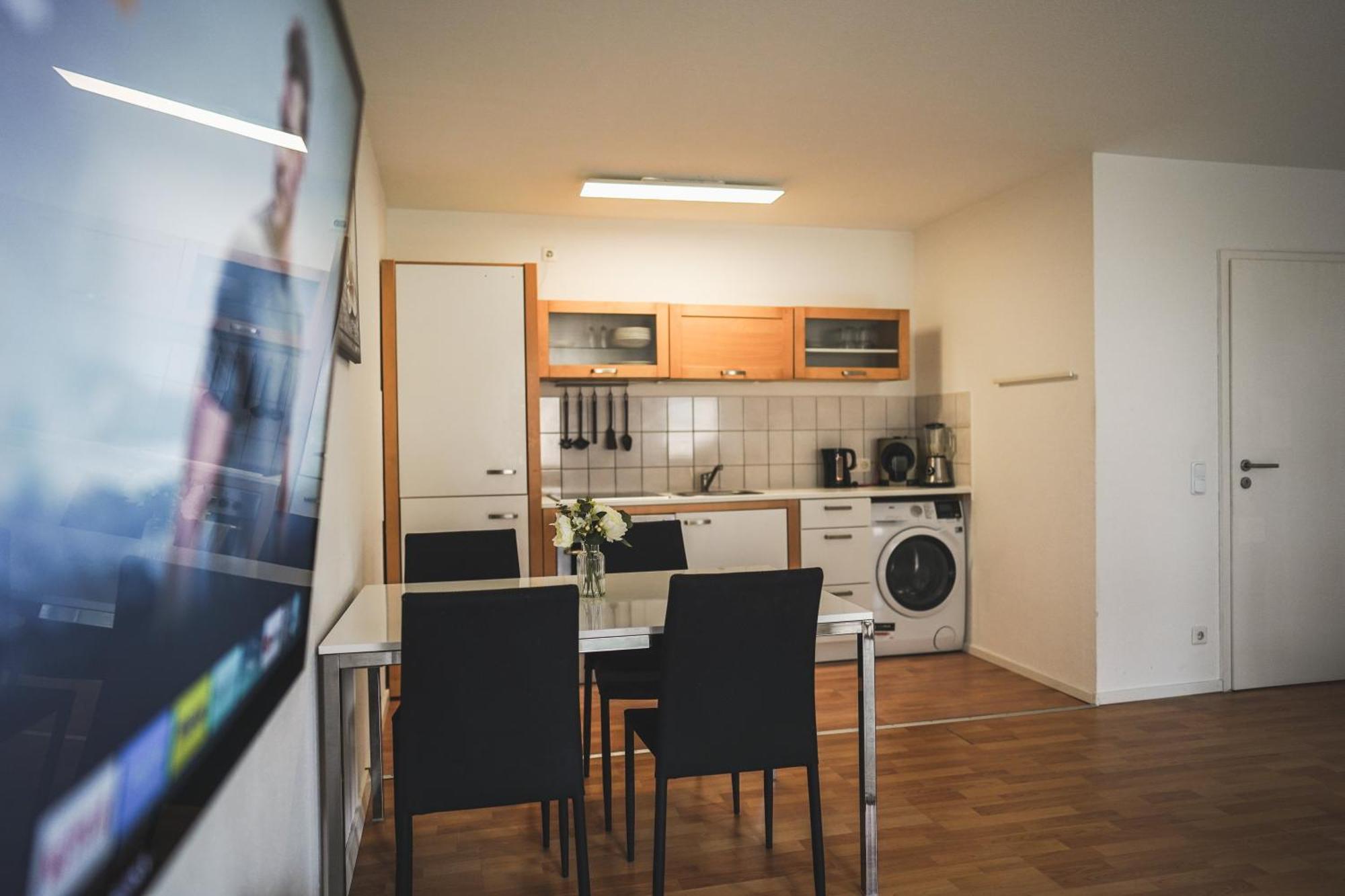 Moderne Ferienwohnung In Leimen Mit Balkon, Wehome Komfort المظهر الخارجي الصورة